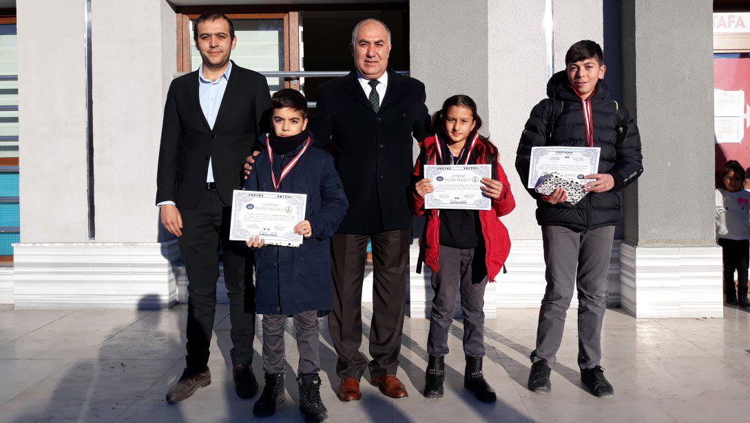 Mustafa Çekiç Ortaokulunda Satranç Turnuvası yapıldı...