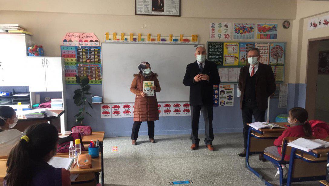 İlçe Milli Eğitim Müdürümüz Gürkan EMEKSİZ Okullarımızı ziyaret etti. 