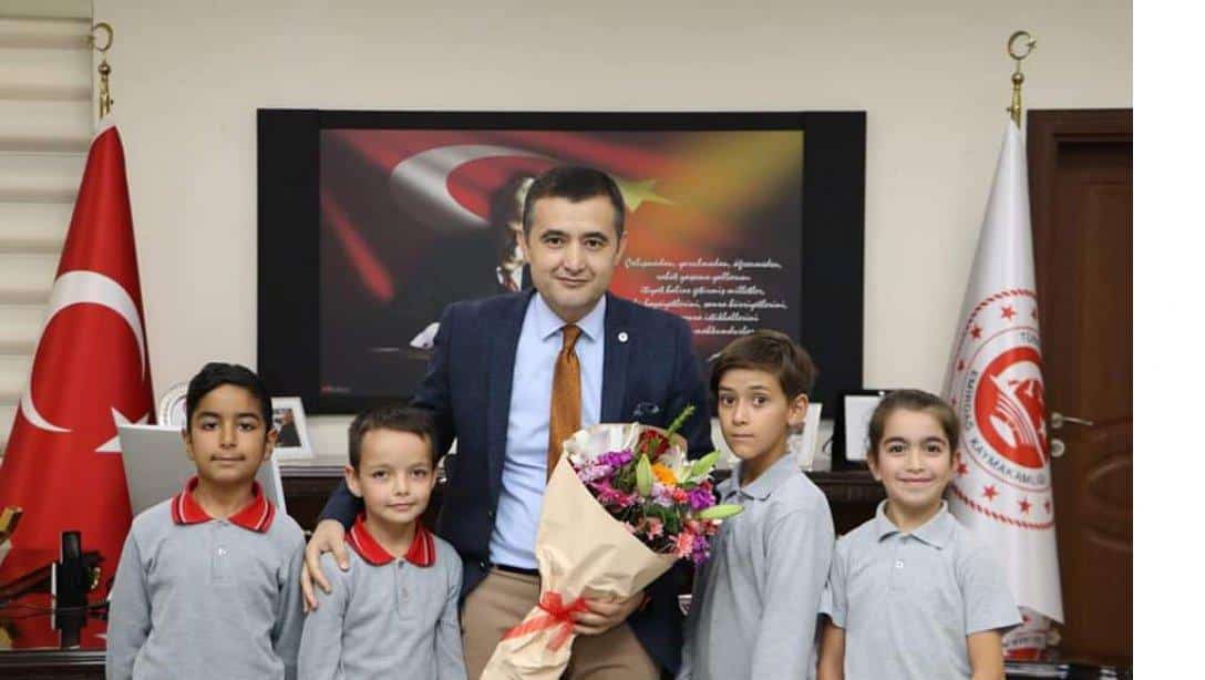 Emirdağ Şükrü Mola İlkokulun'dan Kaymakamımız Osman  Bilici'ye Ziyaret