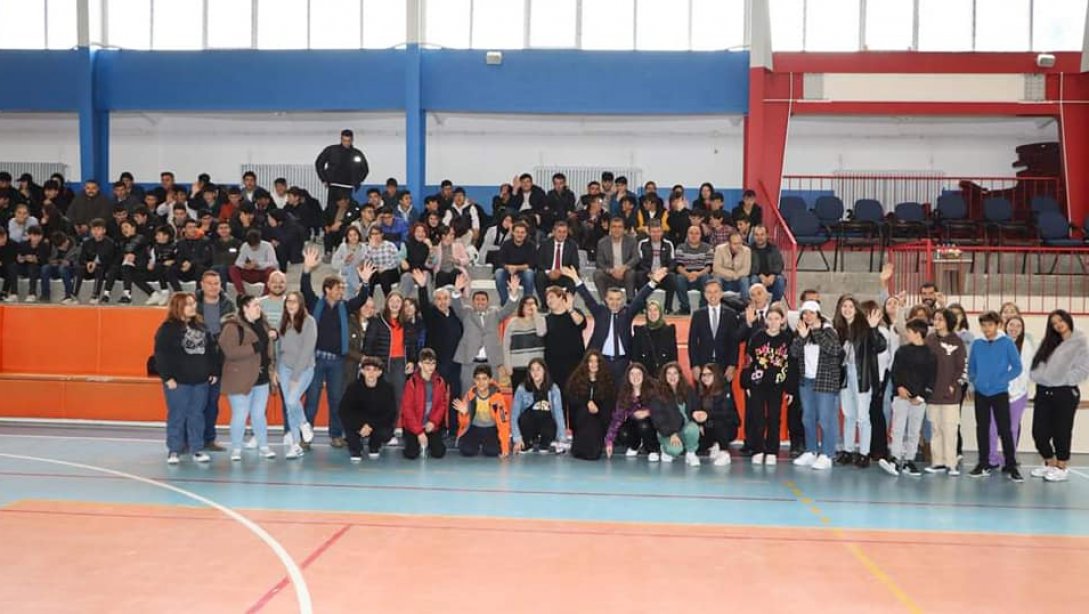 Emirdağ Mesleki ve Teknik Anadolu Lisesi AB Erasmus Projesi Misafirlerini Ağırlıyor 